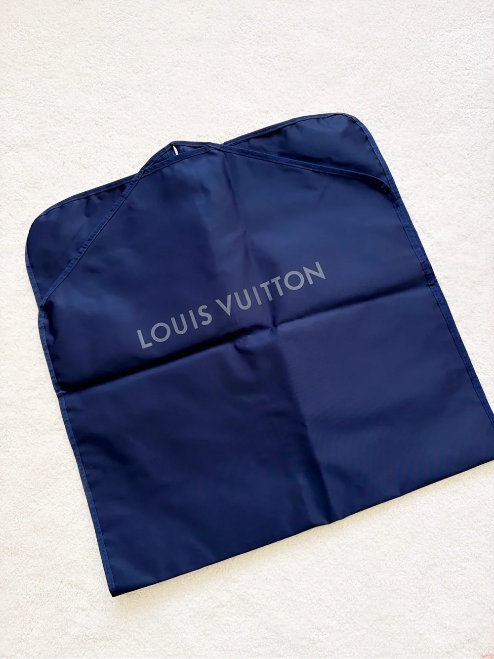 BRAND NEW! Authentic LOUIS VUITTON Navy Travel Storage Garment Bag